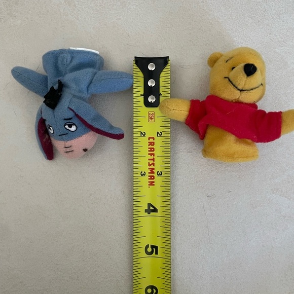 Winnie the Pooh and Eeyore finger puppets - Picture 4 of 4